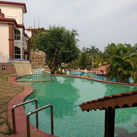 Ocean Waves Sun Baga Exterior photo